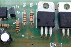 استخدام الترانزستور Transistor في السيطرة على الحمل